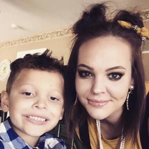 Meet your Posher, Rebekah